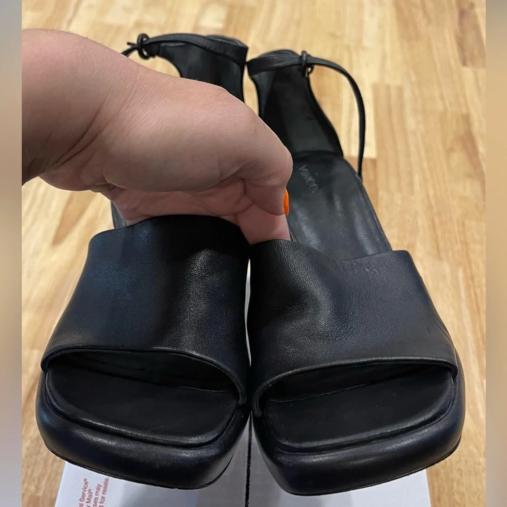 VINCE Amara Leather Platform Heel - Picture 4 of 8